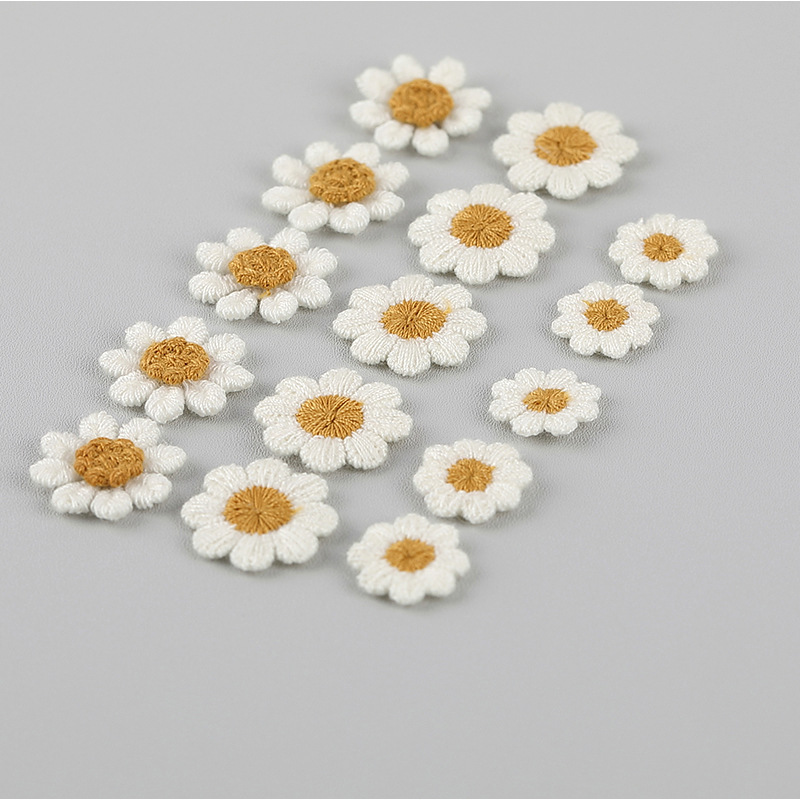Embroidery Letter M - Patchs brodés de fleurs, 10 pièces,