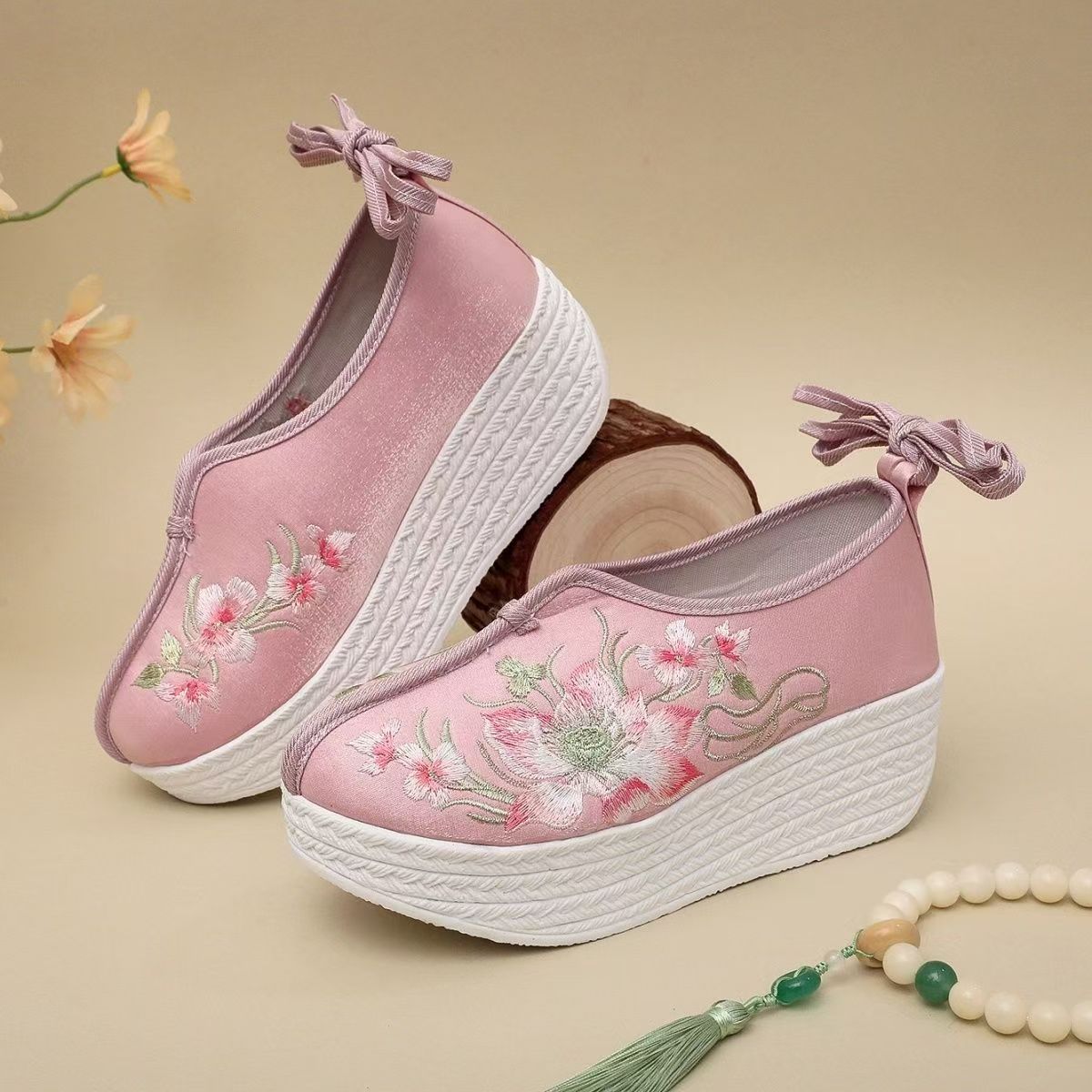 Embroidery Fabric - Chaussures compensées brodées style ethnique pour