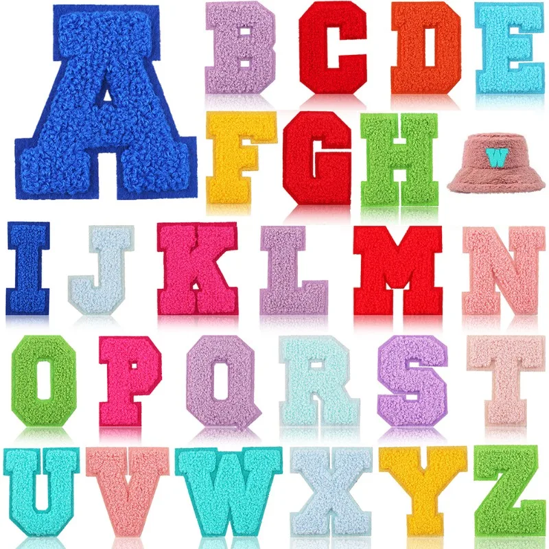 Embroidery Letter M - Autocollant en tissu brodé de 26