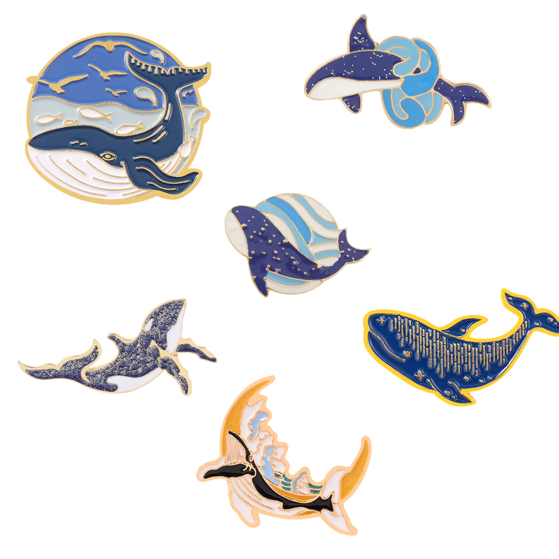 Embroidery Whale - Broche en émail série baleine de