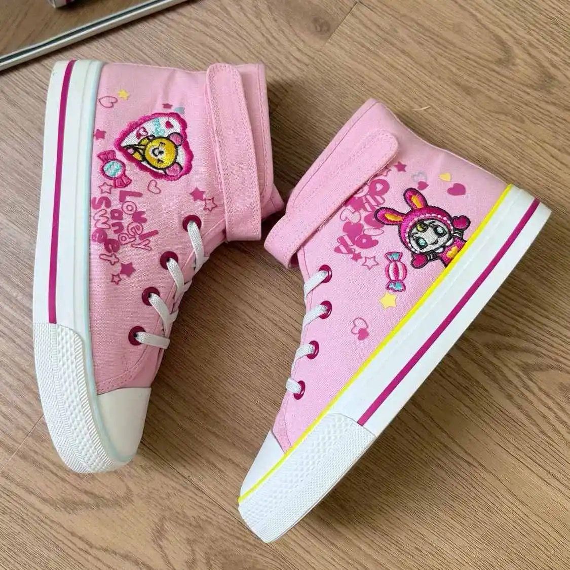 Nouvelles baskets montantes en - Embroidery Fabric avis et prix