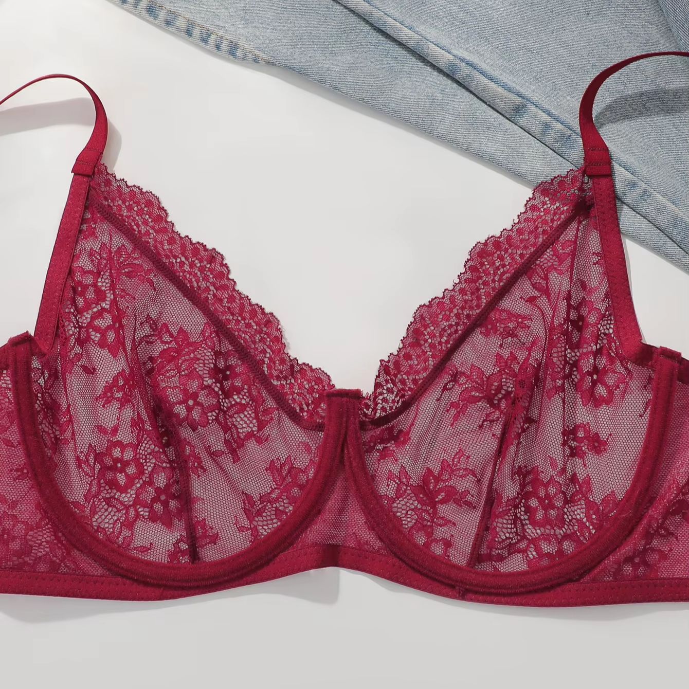 Soutien-gorge transparent en d - Embroidery Red avis et prix