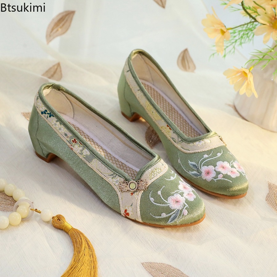 Nouvelles Chaussures pour Femm - Embroidery Fabric avis et prix