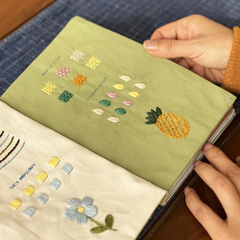 QX2E – guide broderie tissu fa - Embroidery Guide Book avis et prix