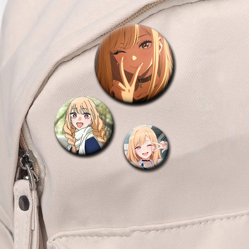 Broches émaillées Anime Figure - Embroidery Whale avis et prix
